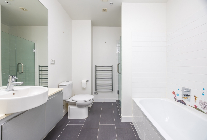 PREMIUM - NORTH FACING - SPLIT LEVEL