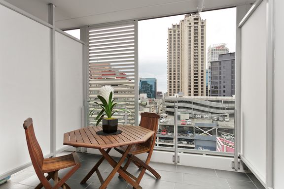 EXQUISITE CITY HIDEAWAY