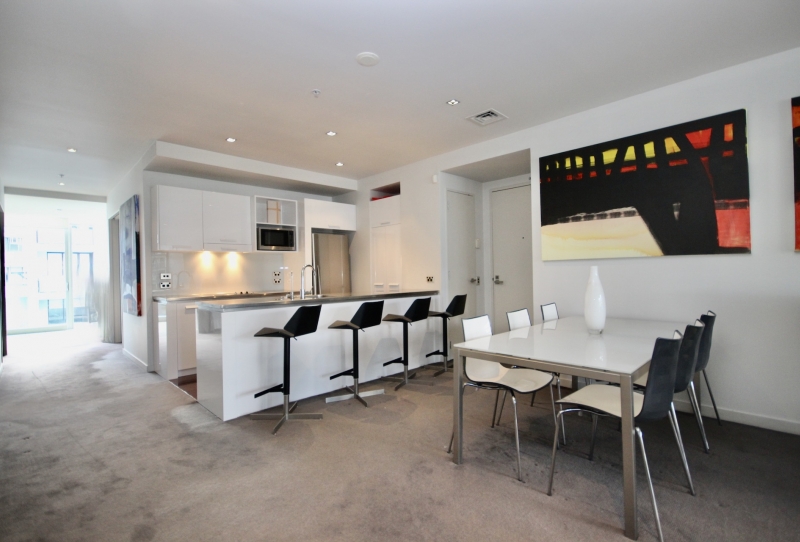 WATERFRONT LIFESTYLE AWAITS YOU!!