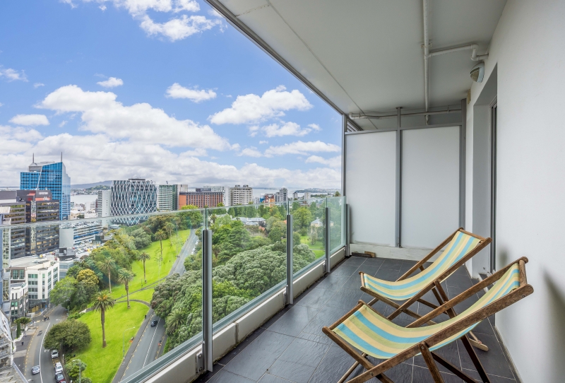 PREMIUM - NORTH FACING - SPLIT LEVEL