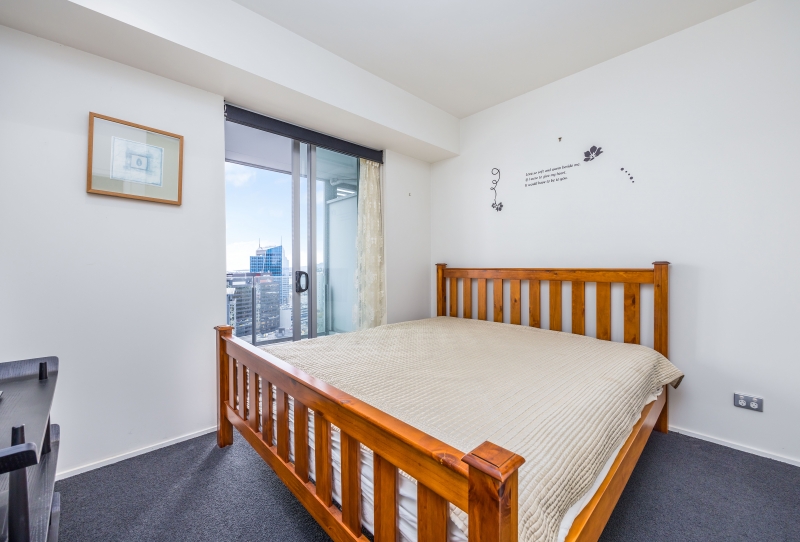 PREMIUM - NORTH FACING - SPLIT LEVEL